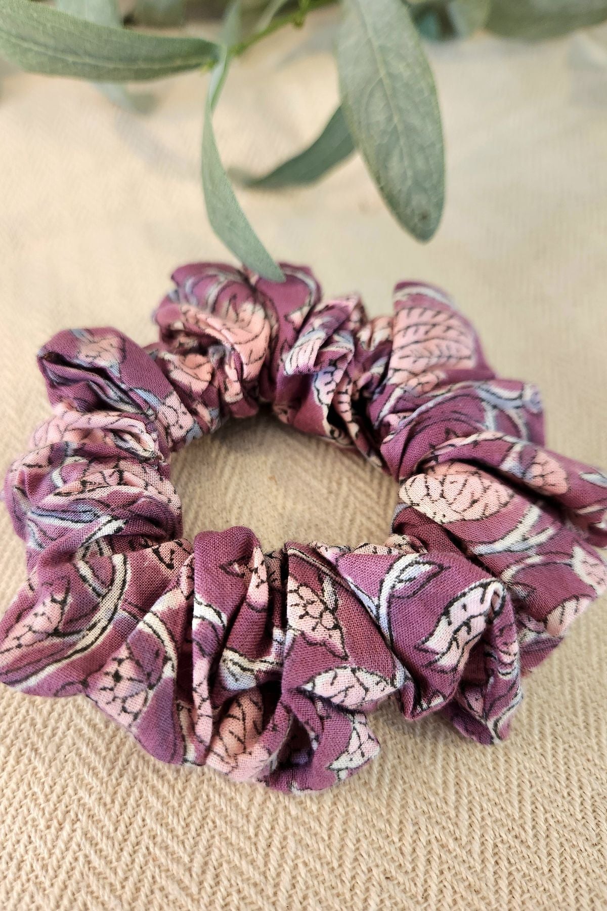 Jyoti Scrunchie - No slip cotton hair tie